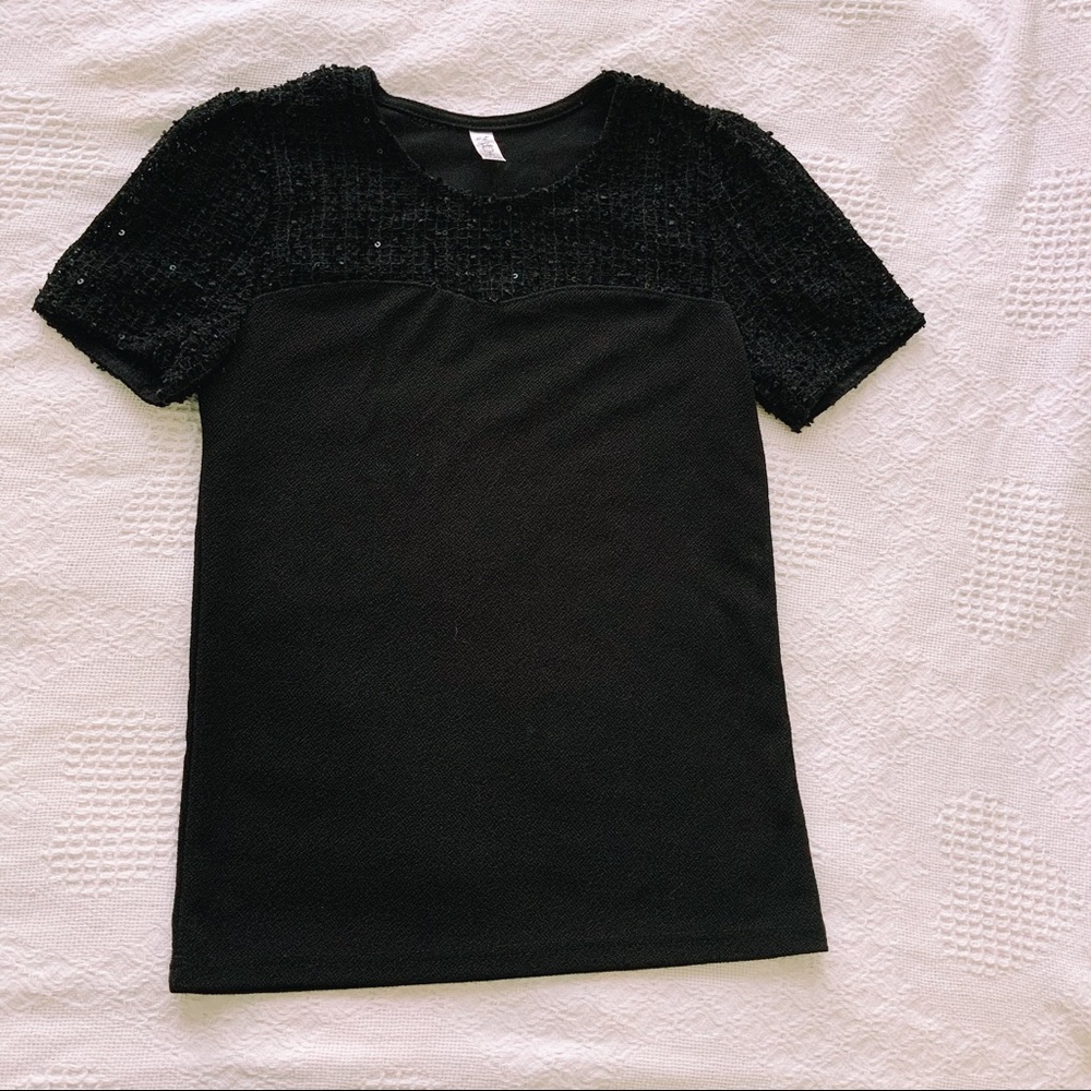 Black sequin sweetheart blouse
